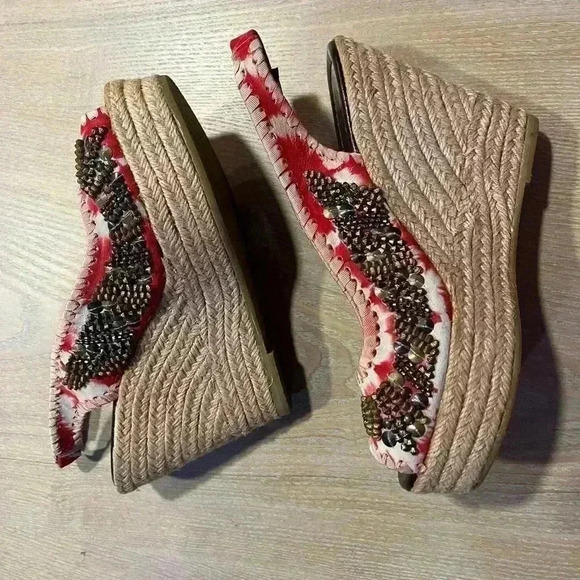 Darling Bacio 61 open toe heels with beaded details. Size 8 1/2. Heels 5 1/2” hi - Picture 6 of 6